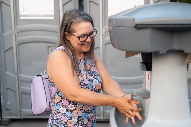 Best Emergency porta potty rental  in Burien, WA